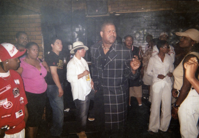 Garry Carrington performs in the middle of a crowd at Soakie's.